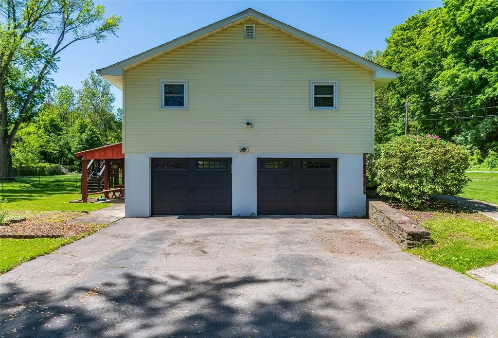 184 Cedar Valley Road Poughkeepsie NY 12603