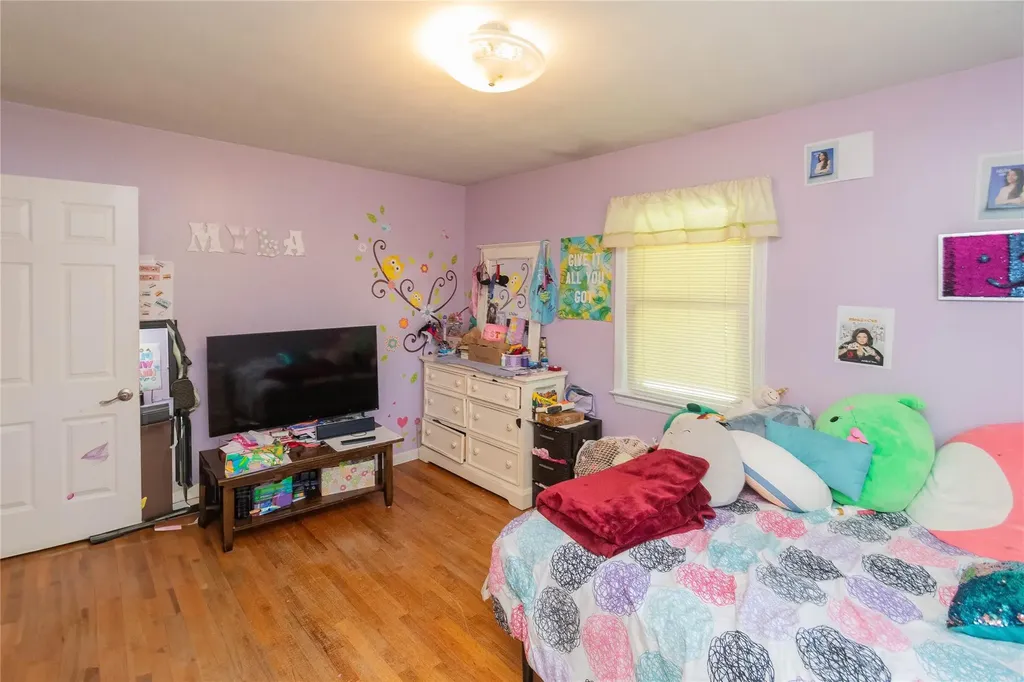 184 Cedar Valley Road Poughkeepsie NY 12603