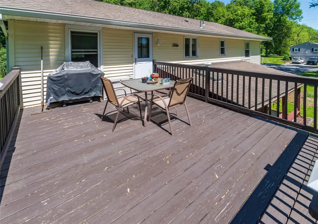 184 Cedar Valley Road Poughkeepsie NY 12603