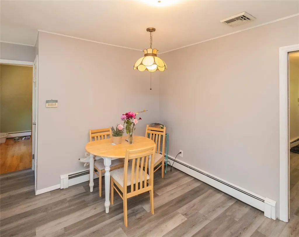184 Cedar Valley Road Poughkeepsie NY 12603