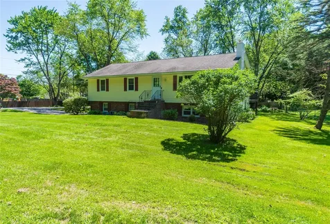 184 Cedar Valley Road Poughkeepsie NY 12603