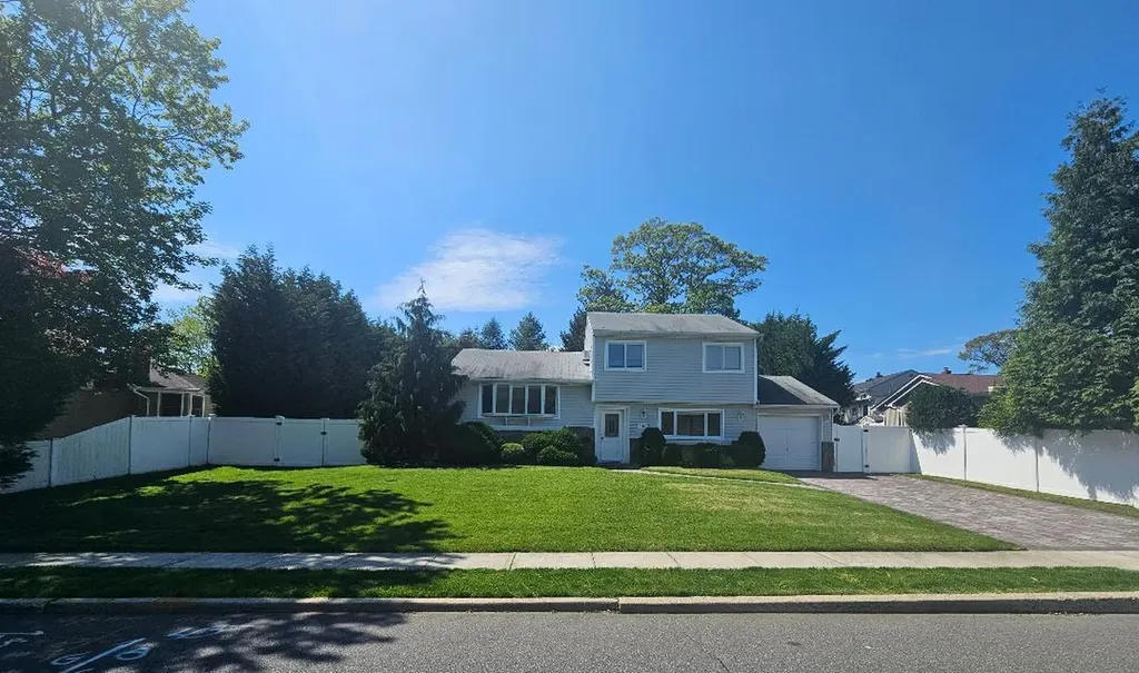 26 Dahill Road Old Bethpage NY 11804