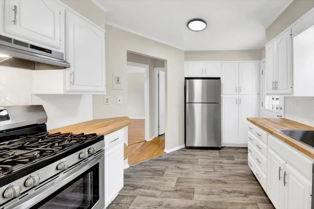 105 Colgate Avenue Yonkers NY 10703