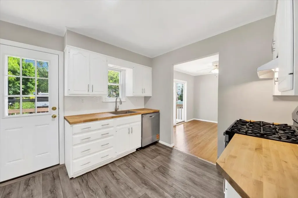 105 Colgate Avenue Yonkers NY 10703