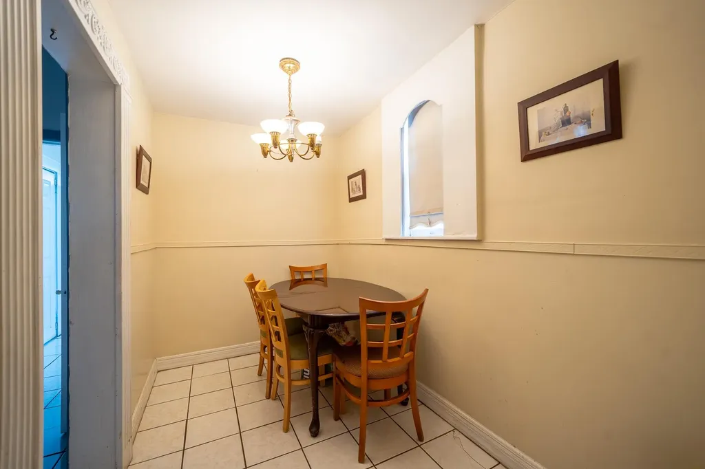536 Albemarle Road Cedarhurst NY 11516