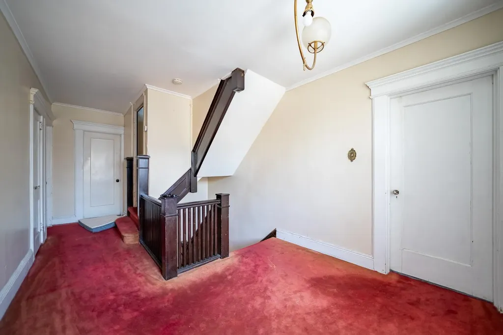 536 Albemarle Road Cedarhurst NY 11516