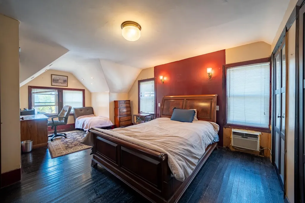 536 Albemarle Road Cedarhurst NY 11516