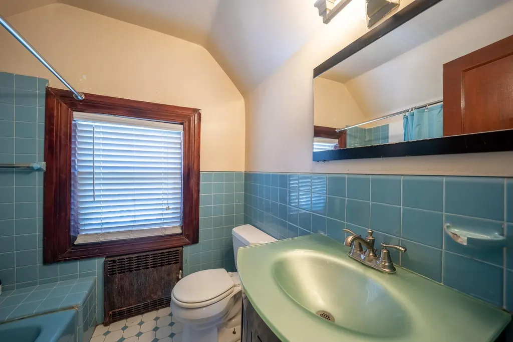 536 Albemarle Road Cedarhurst NY 11516
