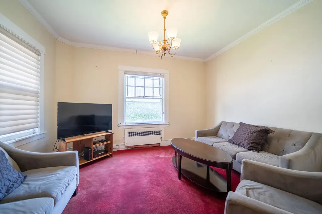 536 Albemarle Road Cedarhurst NY 11516