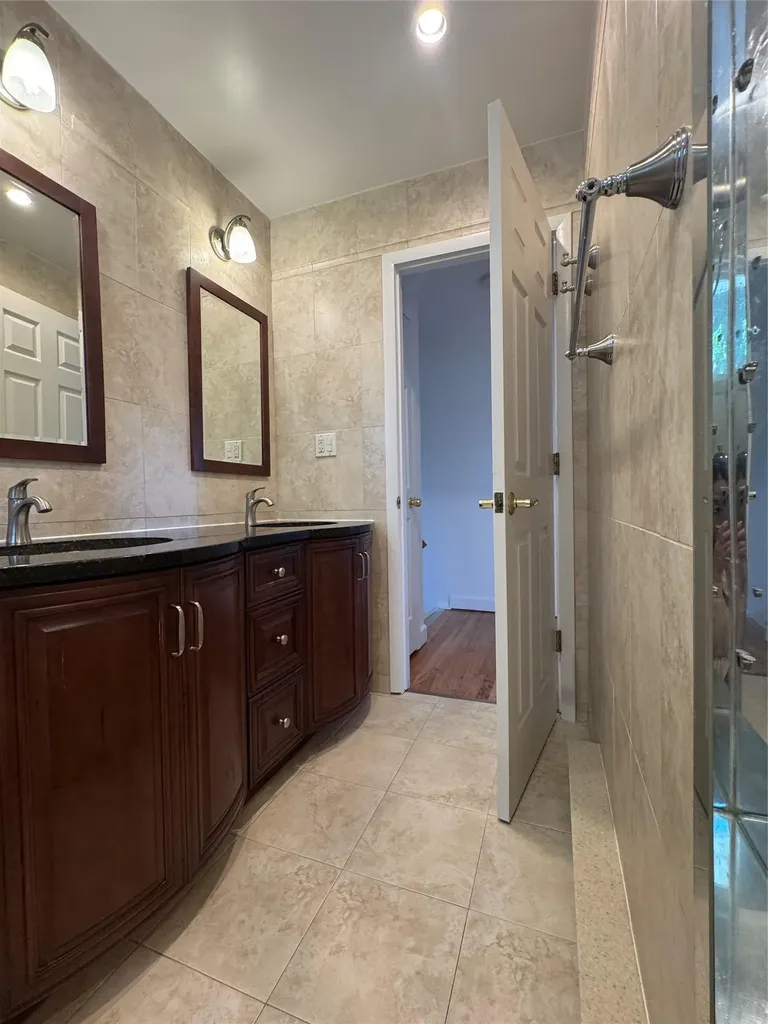 371 White Birch Lane Jericho NY 11753