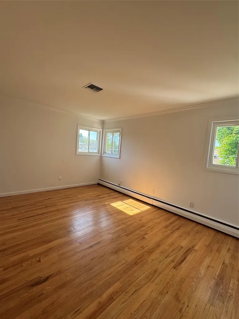 371 White Birch Lane Jericho NY 11753