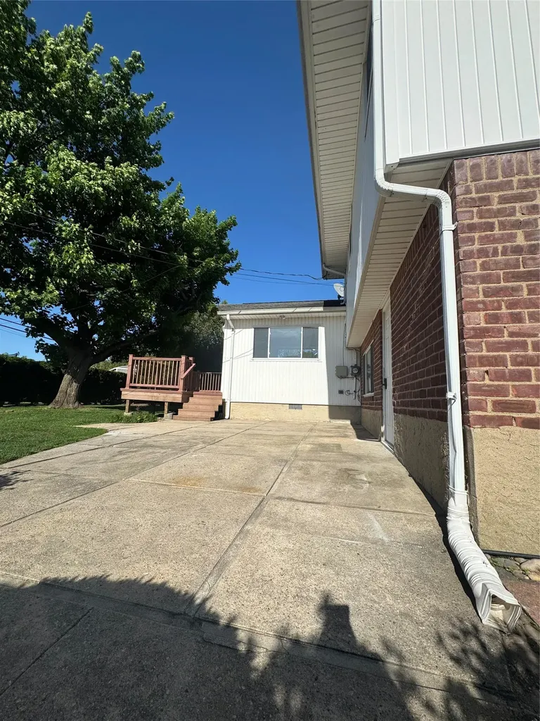 371 White Birch Lane Jericho NY 11753