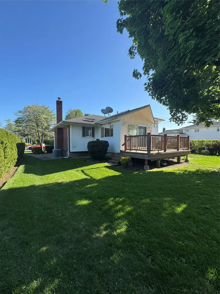 371 White Birch Lane Jericho NY 11753