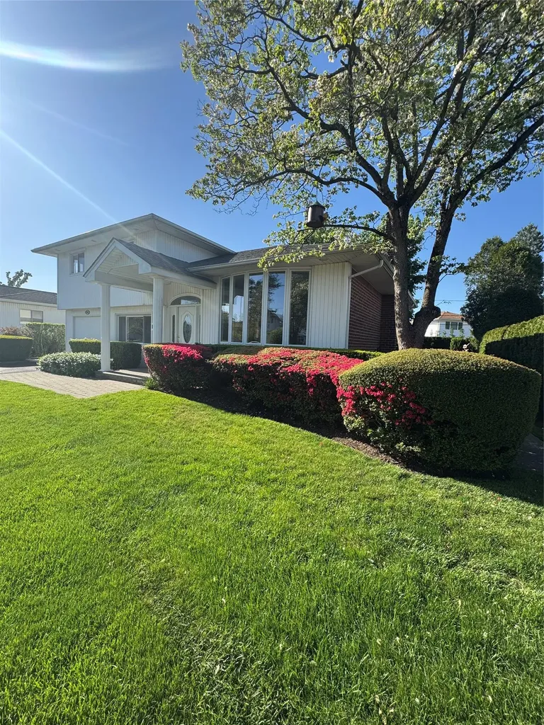 371 White Birch Lane Jericho NY 11753