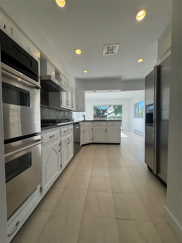 371 White Birch Lane Jericho NY 11753