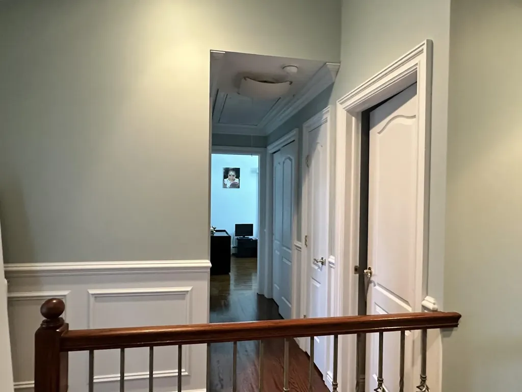 1515 Sweetman Avenue Elmont NY 11003