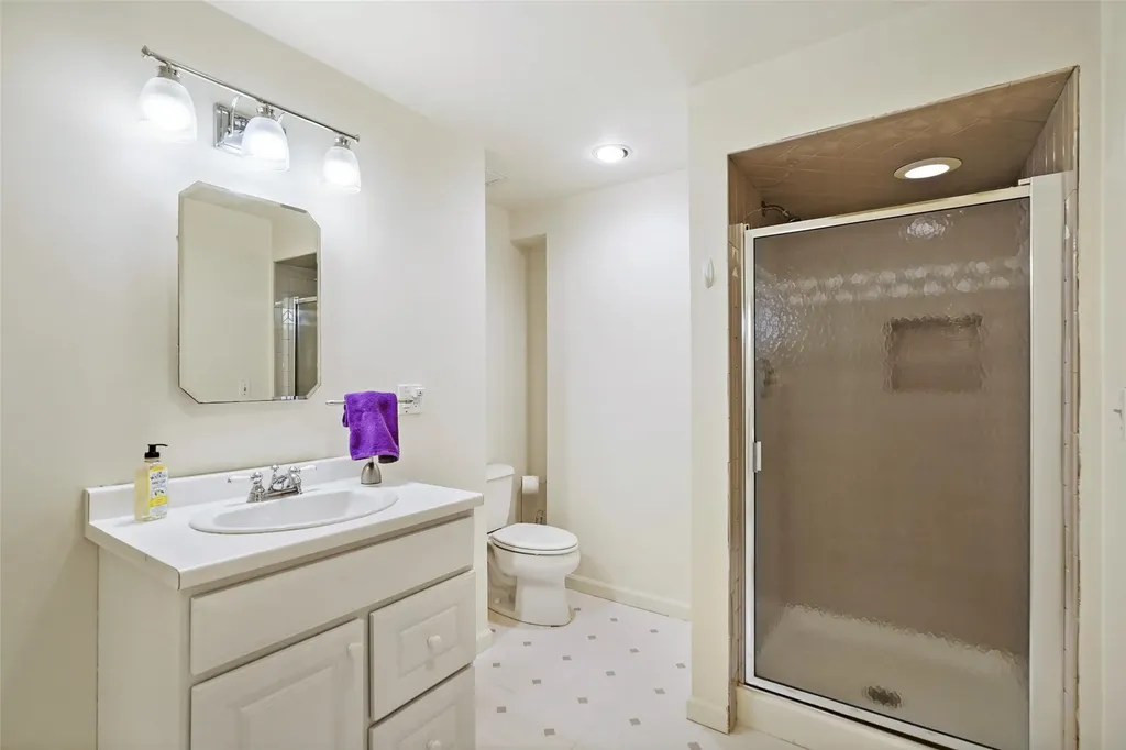 2301 Regent Drive Mount Kisco NY 10549