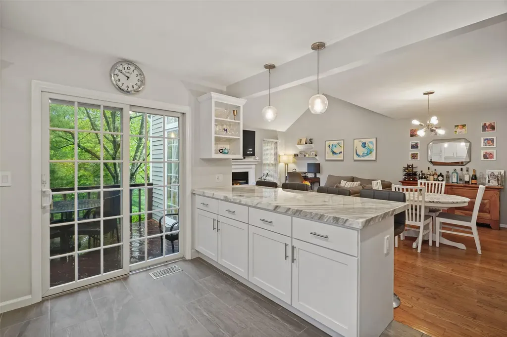 2301 Regent Drive Mount Kisco NY 10549