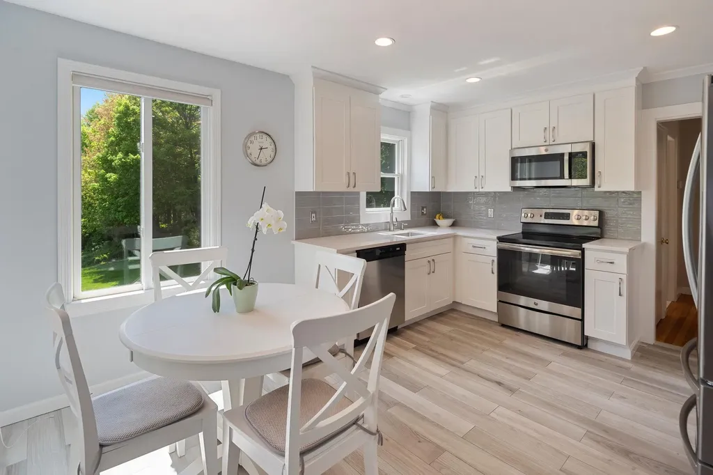 12 Pond Hill Road Chappaqua NY 10514