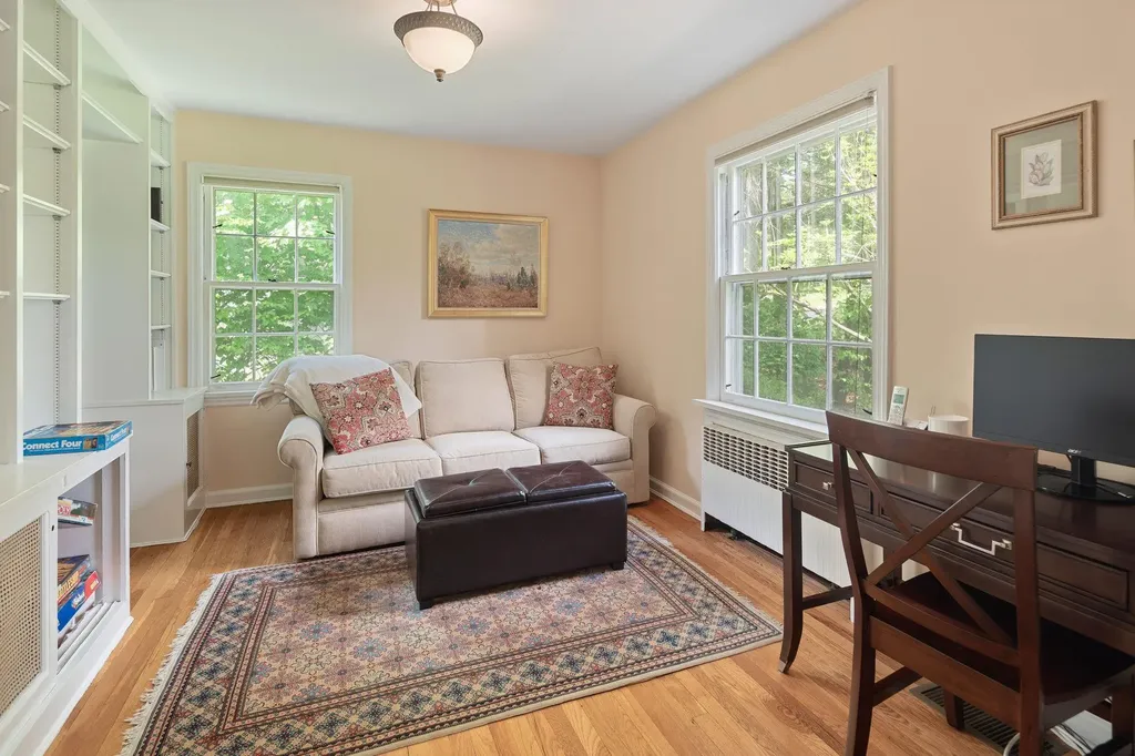 12 Pond Hill Road Chappaqua NY 10514