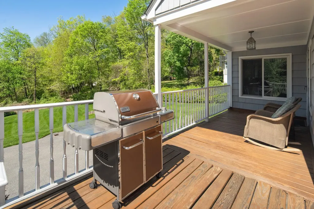 12 Pond Hill Road Chappaqua NY 10514