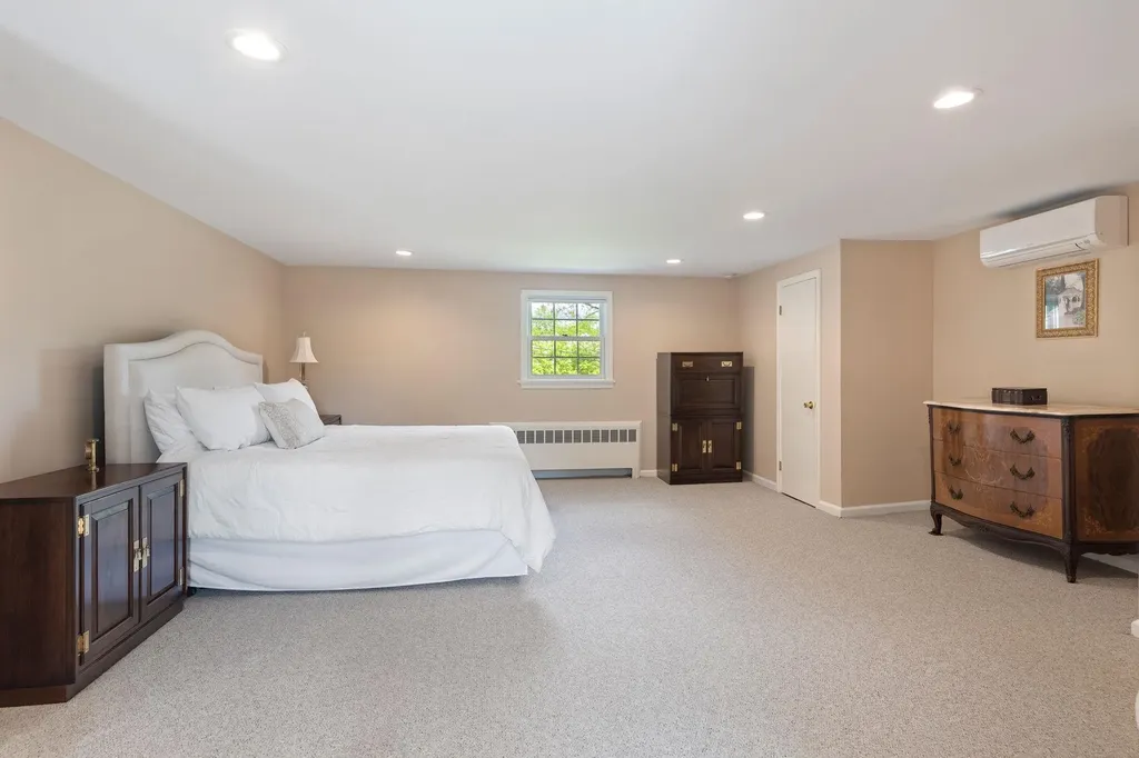 12 Pond Hill Road Chappaqua NY 10514
