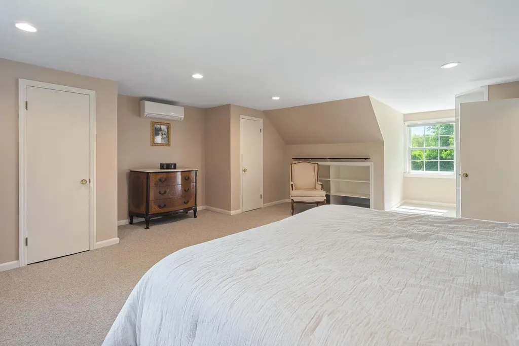 12 Pond Hill Road Chappaqua NY 10514