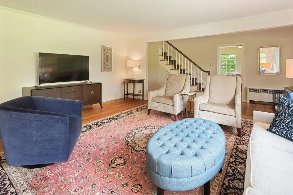 12 Pond Hill Road Chappaqua NY 10514