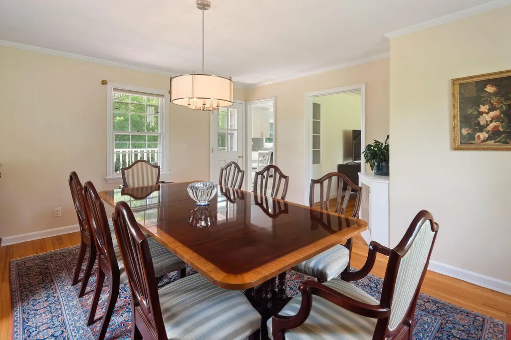 12 Pond Hill Road Chappaqua NY 10514