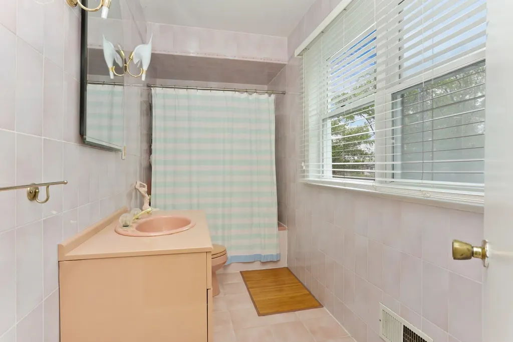 63 Mill Road Eastchester NY 10709