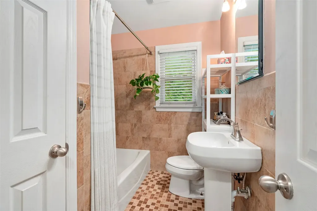 236 Western Highway Tappan NY 10983