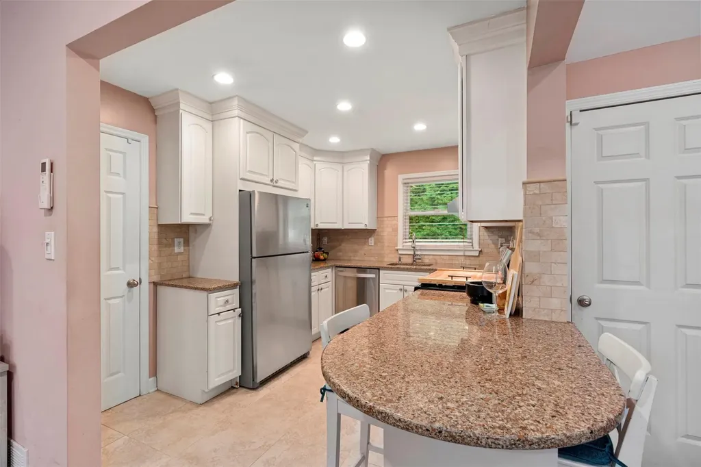 236 Western Highway Tappan NY 10983