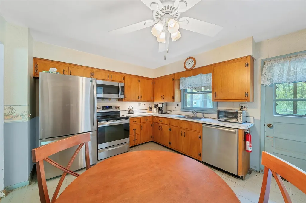 22 Able Noble Drive Chester NY 10918