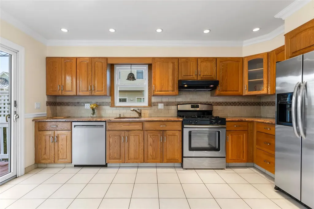 89 Frances Avenue Harrison NY 10528