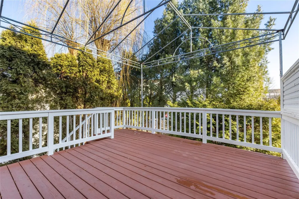 89 Frances Avenue Harrison NY 10528