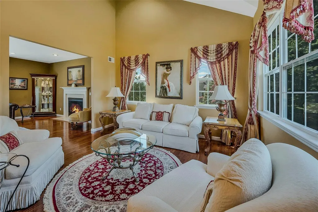 2 Upton Court Shoreham NY 11786
