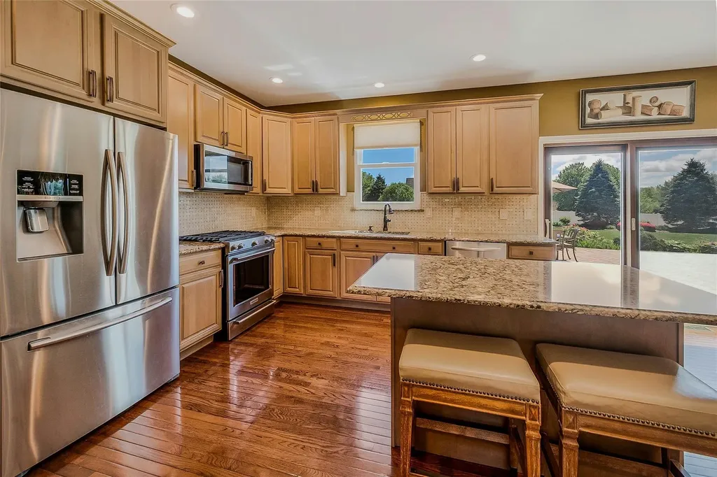 2 Upton Court Shoreham NY 11786