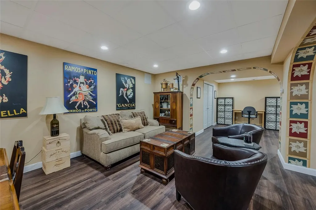 2 Upton Court Shoreham NY 11786