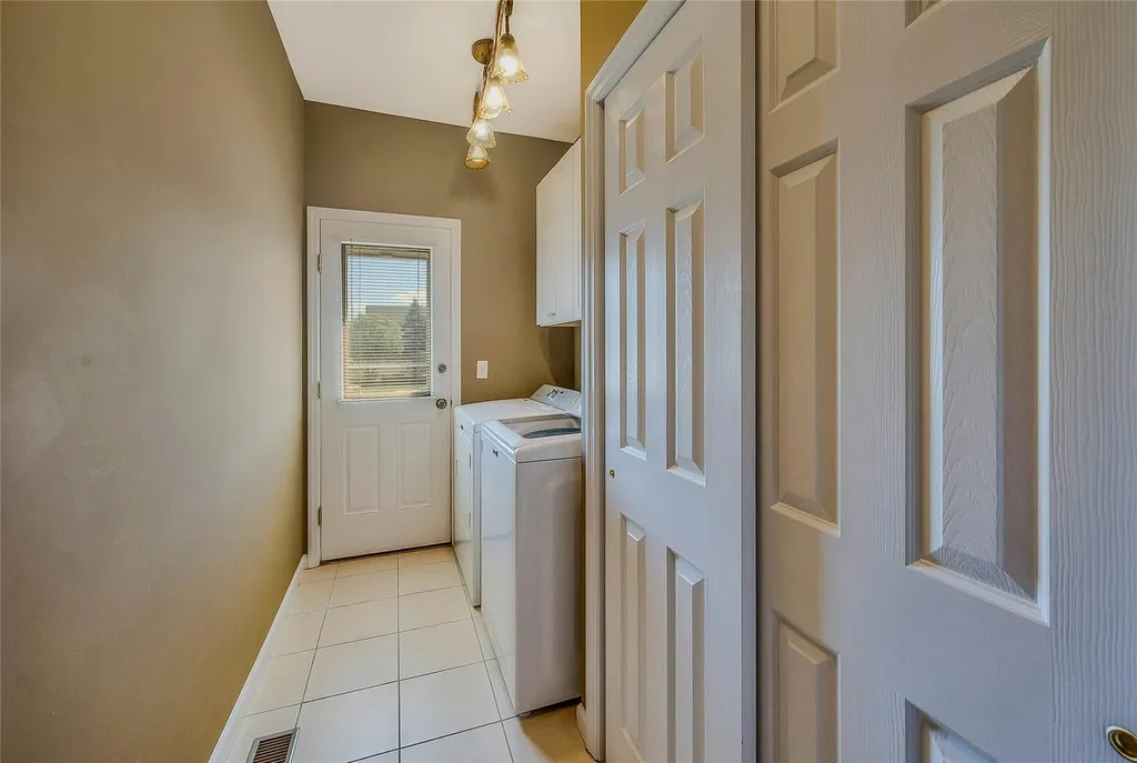 2 Upton Court Shoreham NY 11786