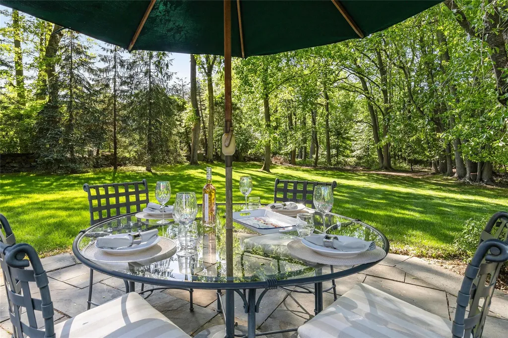 36 Hunt Place Rye NY 10580