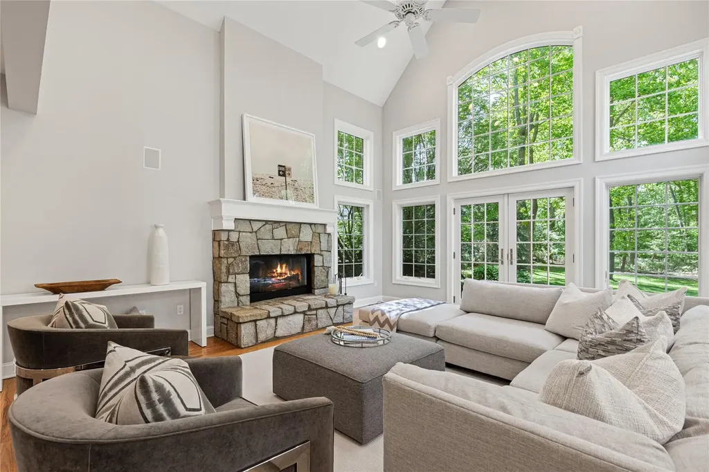 36 Hunt Place Rye NY 10580
