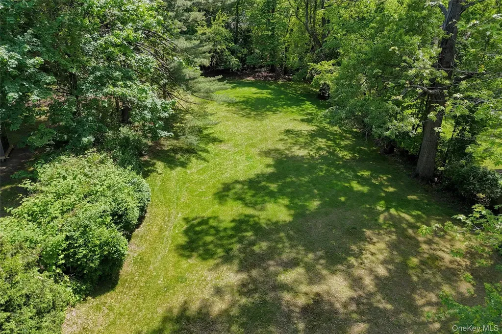 210 Rockland Road Pearl River NY 10965
