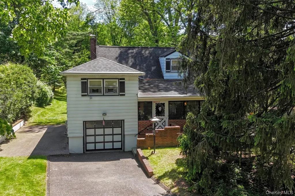 210 Rockland Road Pearl River NY 10965