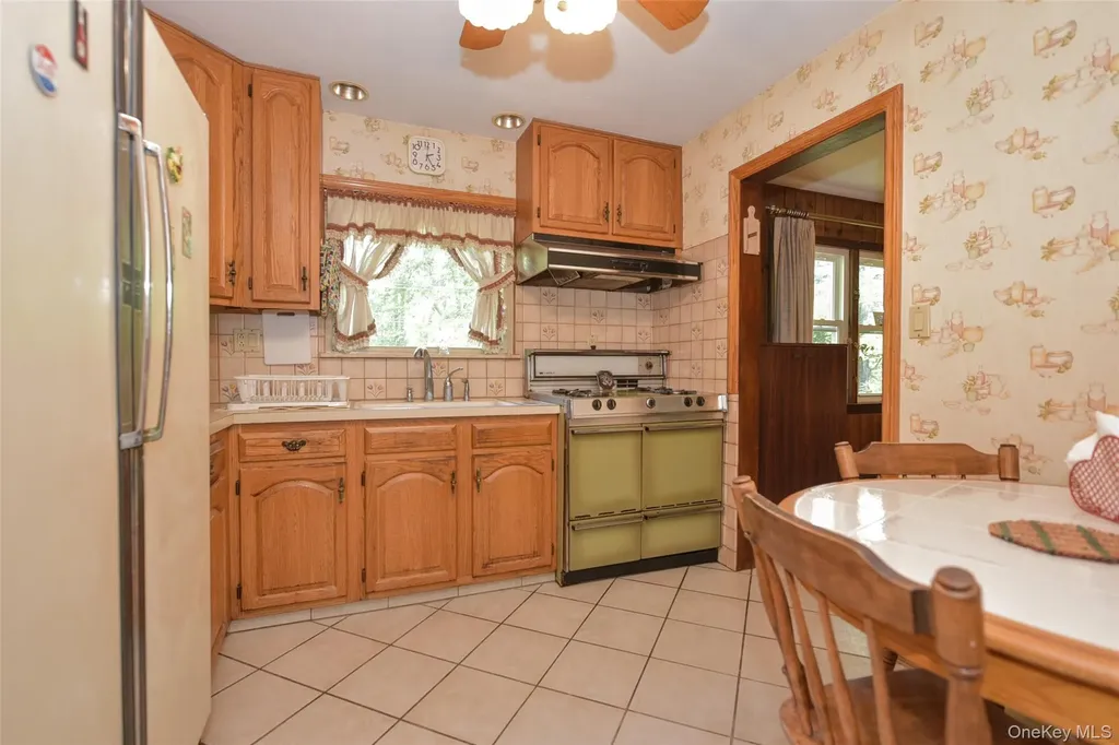 210 Rockland Road Pearl River NY 10965