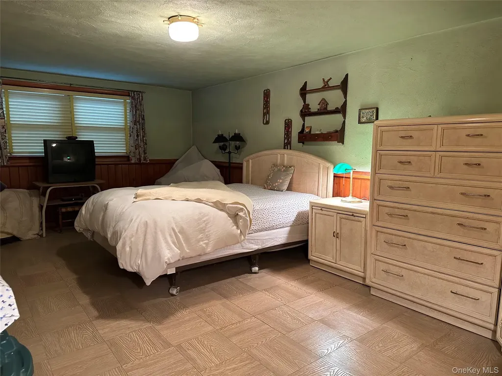 210 Rockland Road Pearl River NY 10965