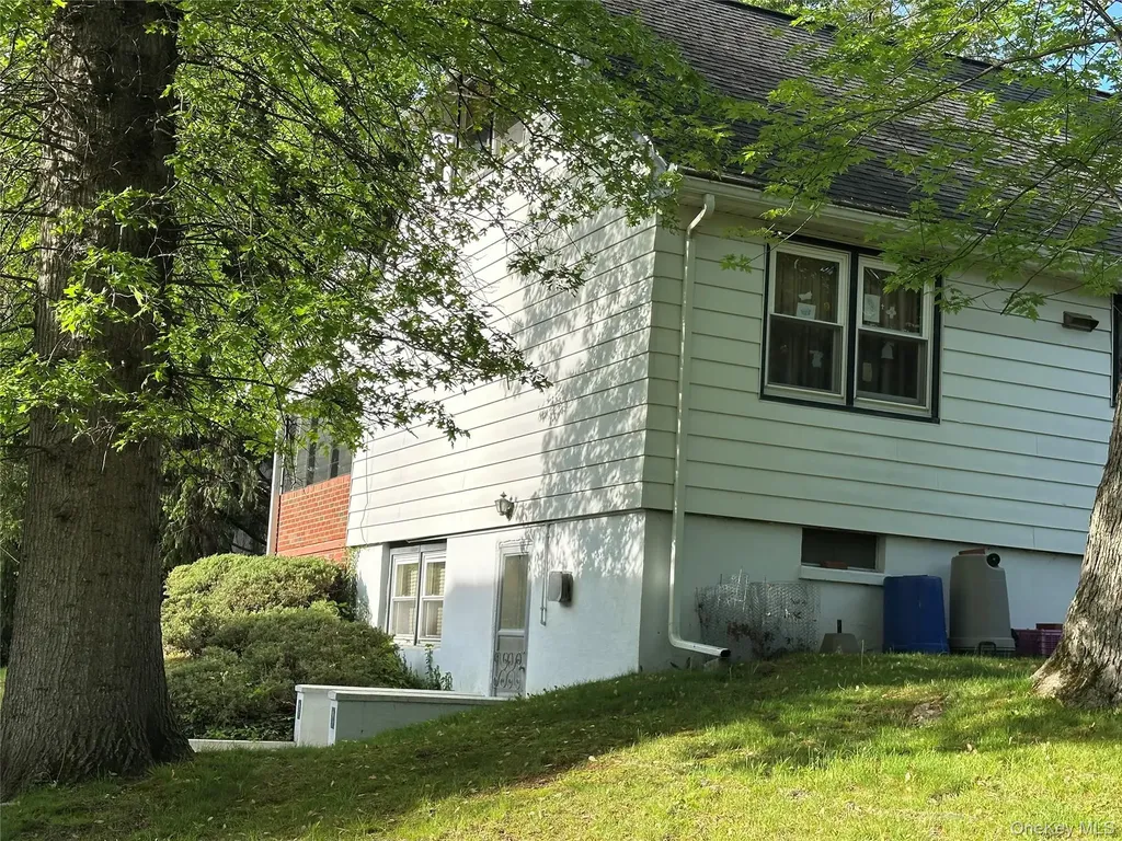 210 Rockland Road Pearl River NY 10965