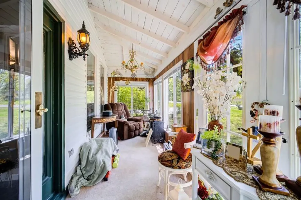 559 Noxon Road Poughkeepsie NY 12603