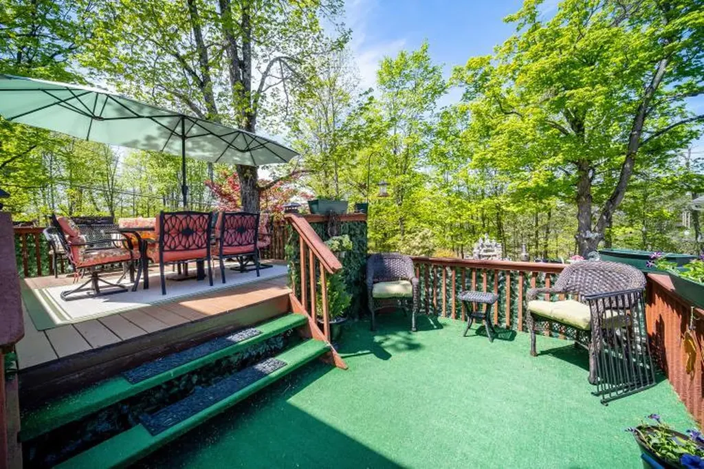 559 Noxon Road Poughkeepsie NY 12603