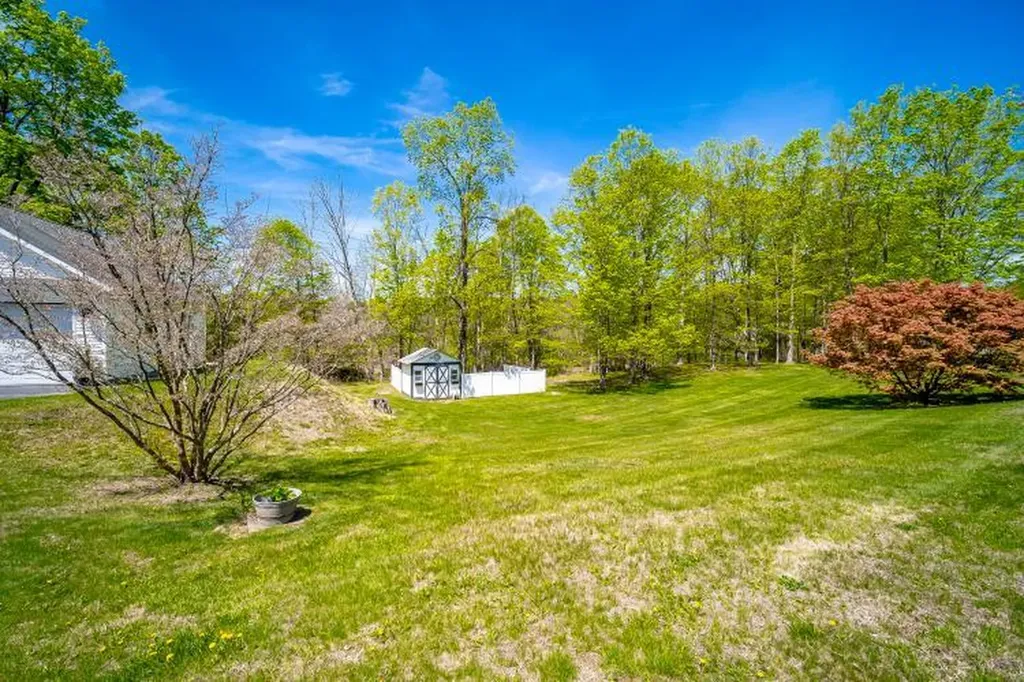 559 Noxon Road Poughkeepsie NY 12603