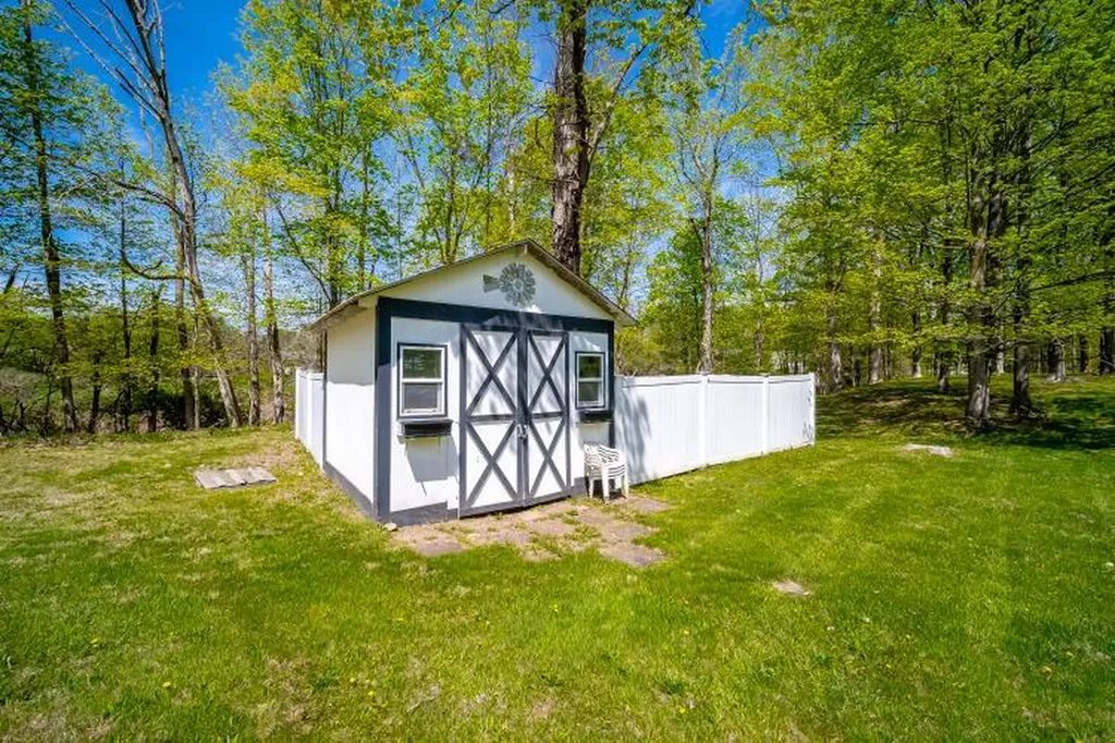 559 Noxon Road Poughkeepsie NY 12603